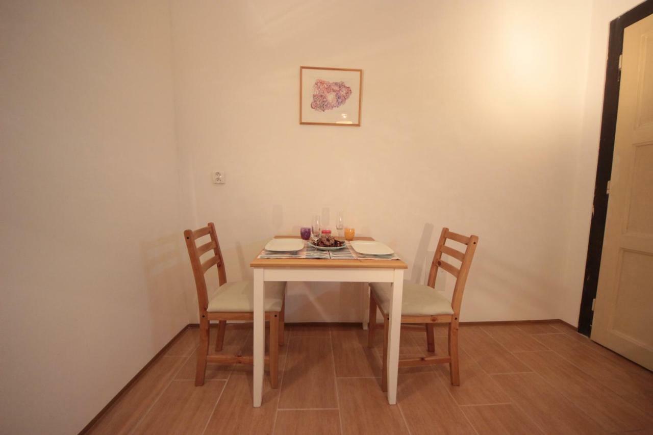 Gallery Apartment Praha Bagian luar foto